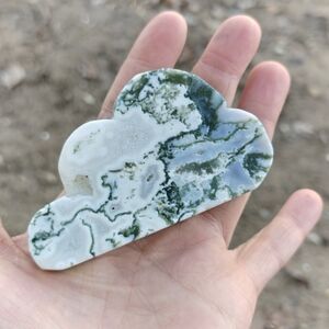 Cloud-Shaped Moss Agate Stone